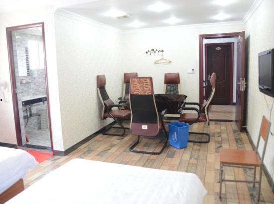蔷薇旅店在线观看,在线观看,揭开神秘事件的序幕  第3张 蔷薇旅店在线观看,在线观看,揭开神秘事件的序幕  第3张