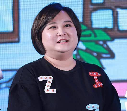 贾玲爆料瘦脸针视频,揭秘明星美容秘密  第2张 贾玲爆料瘦脸针视频,揭秘明星美容秘密  第2张