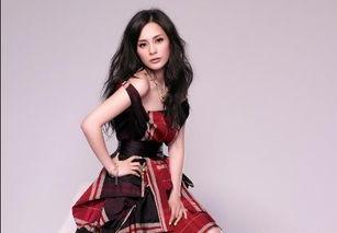 女装网红爆料大全视频播放,视频播放背后的时尚秘密解析  第2张 女装网红爆料大全视频播放,视频播放背后的时尚秘密解析  第2张